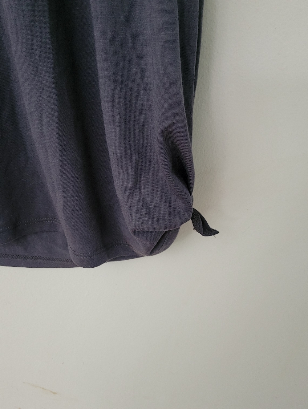 NWT Old Navy Active mesh Back Activewear Casual Gray Tshirt Size Large - Picture 3 of 7